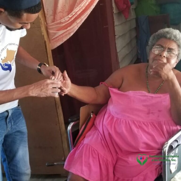 ayudandoalosabuelo.monte-plata